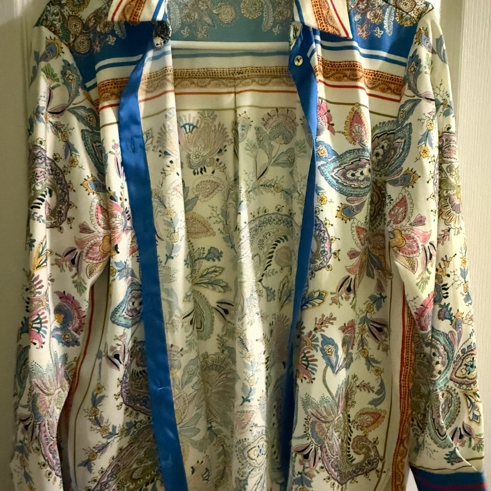Zara Blue and White Blazer with Sporty Stripes